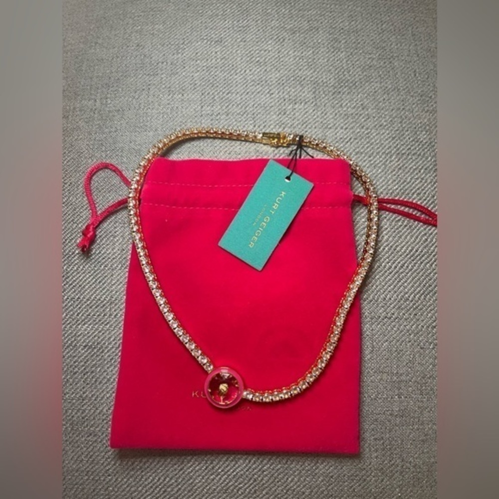 Kurt Geiger BRAND NEW Crystal Eagle Necklace with Pink Pendant 16”